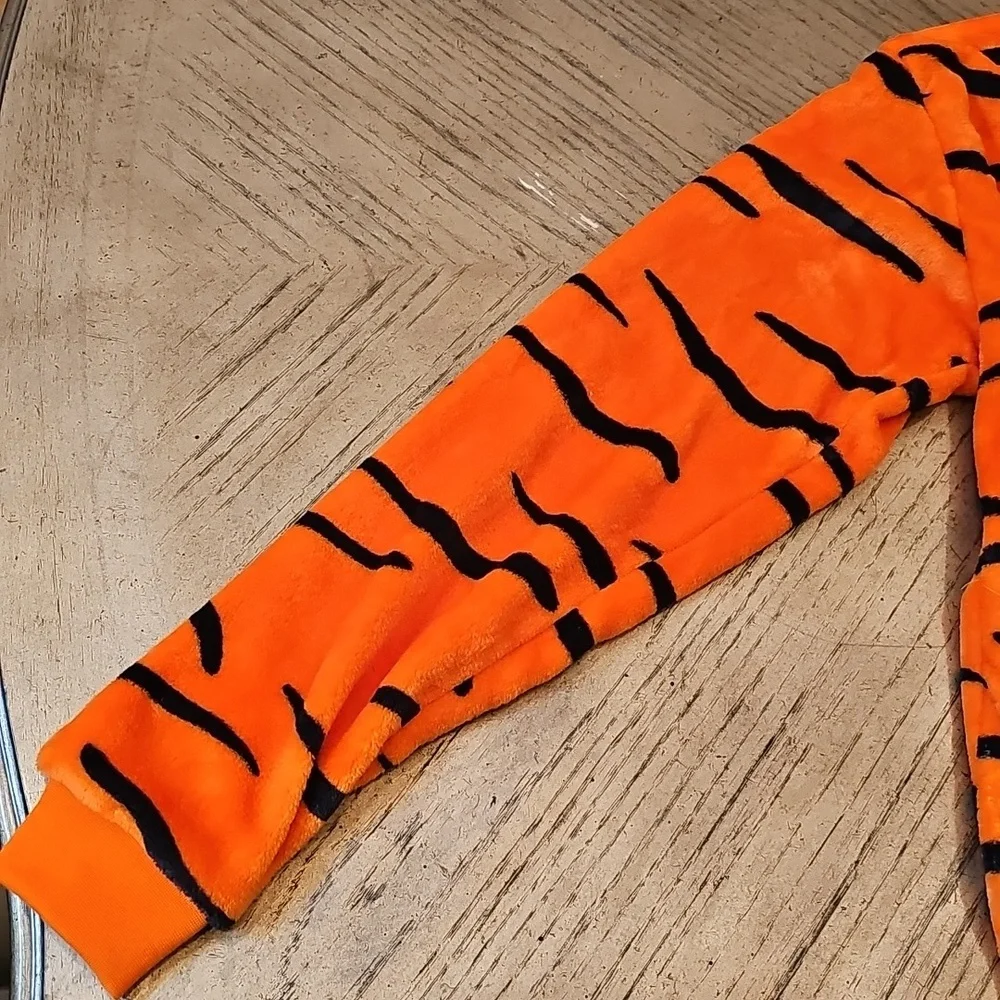 Tiger Onesie Costume XL Unisex - Picture 10 of 14
